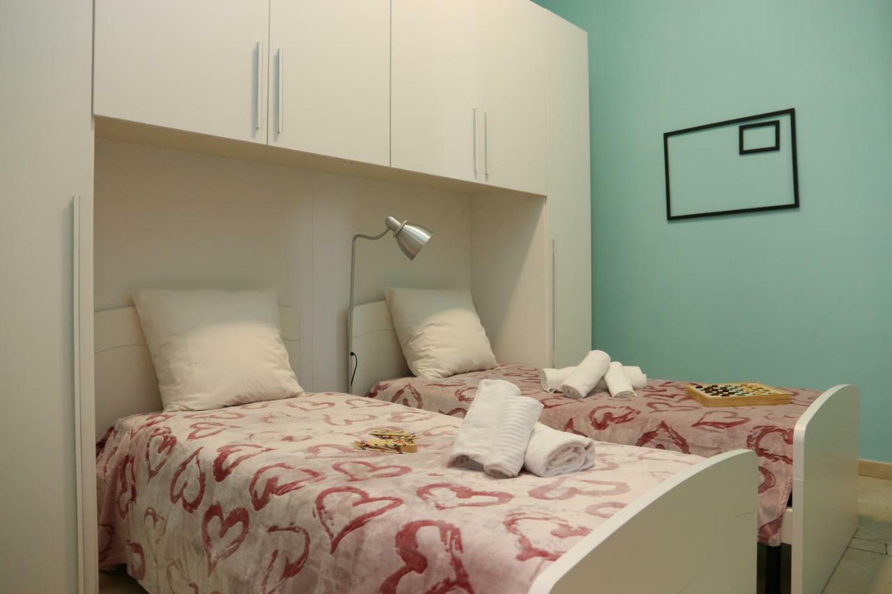 Bed and Breakfast Re Ferdinando Napoli Esterno foto